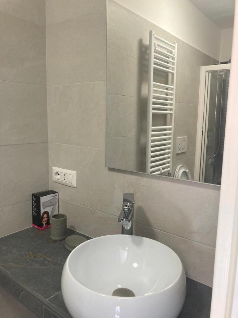 Colosseo Cozy Rooms B&B Rome Bagian luar foto